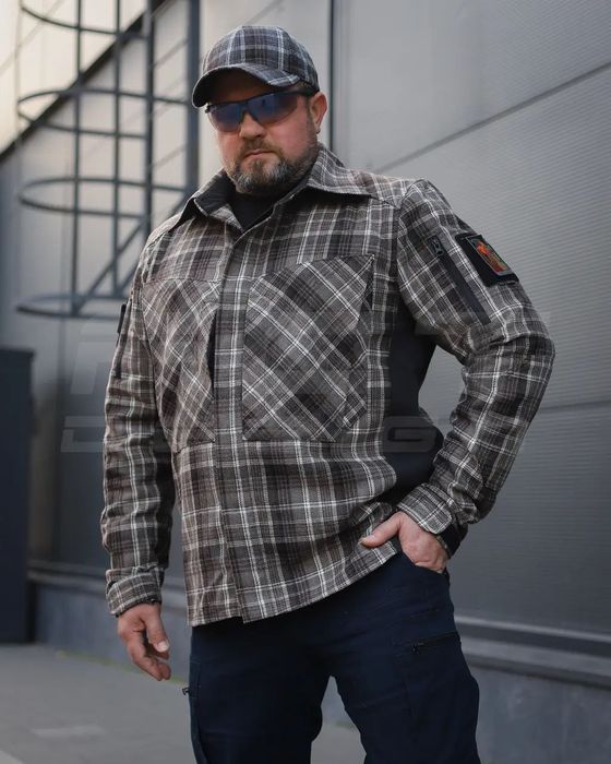 Картата сорочка чоловіча в клітинку