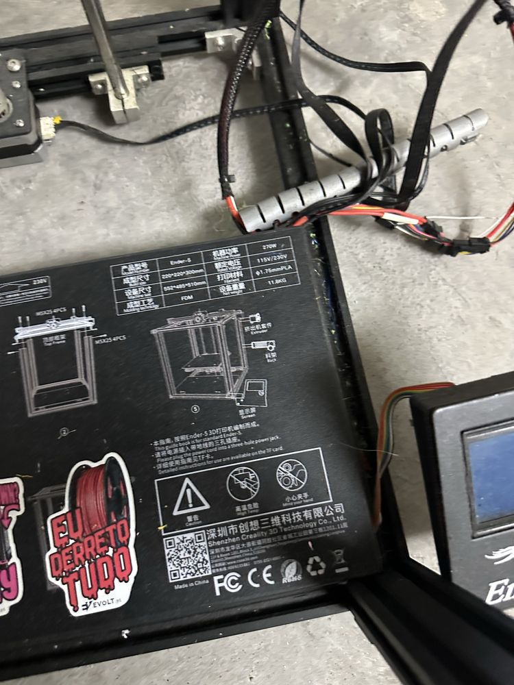 Impressora 3d  Ender 5 pro
