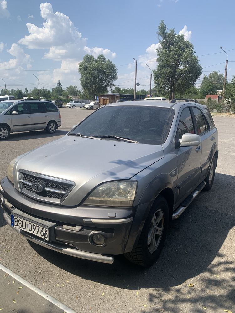 Киа соренто.