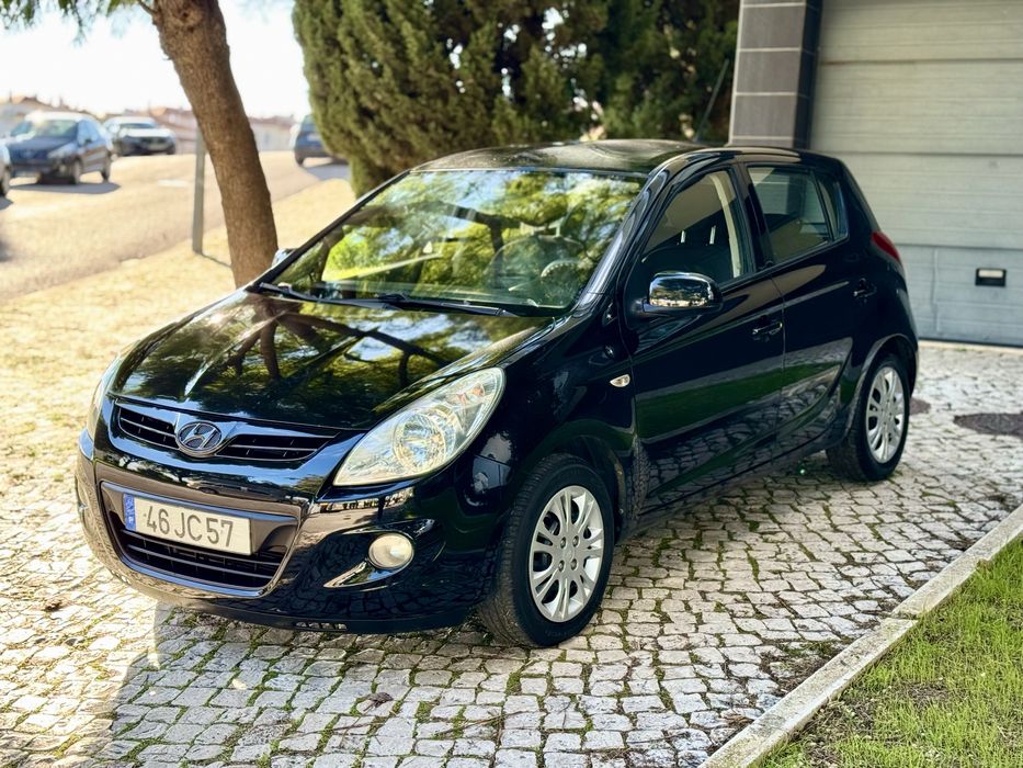 Hyundai 2011 1.2 Gasolina Nacional