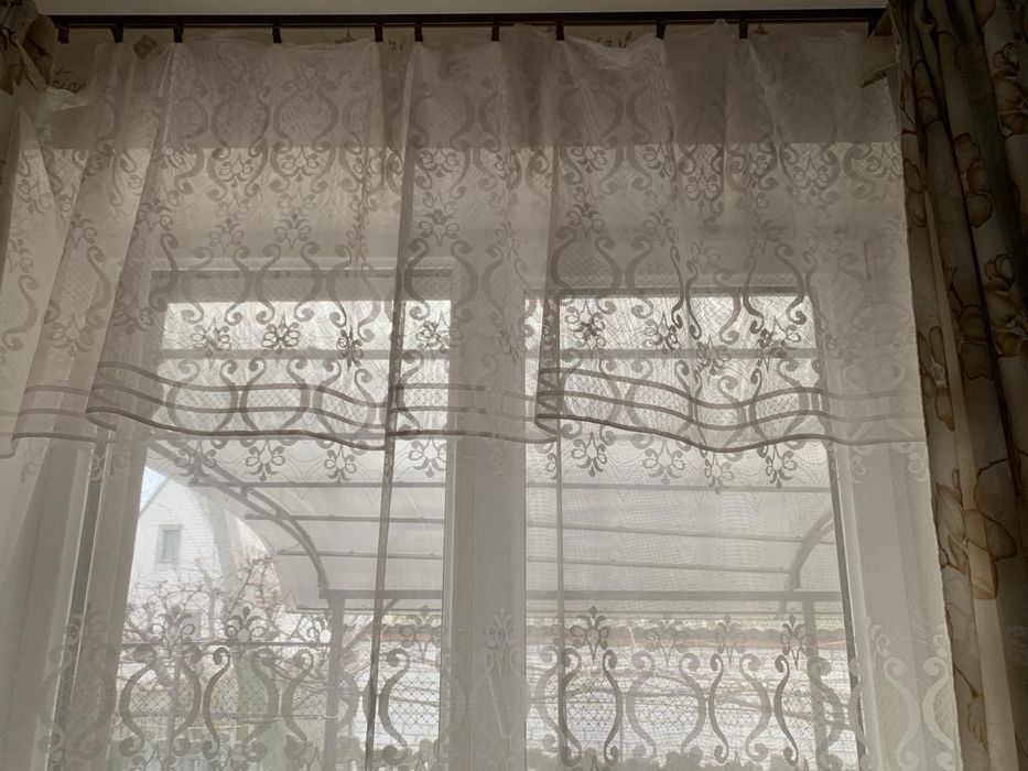 Гардина с узором (два полотна)