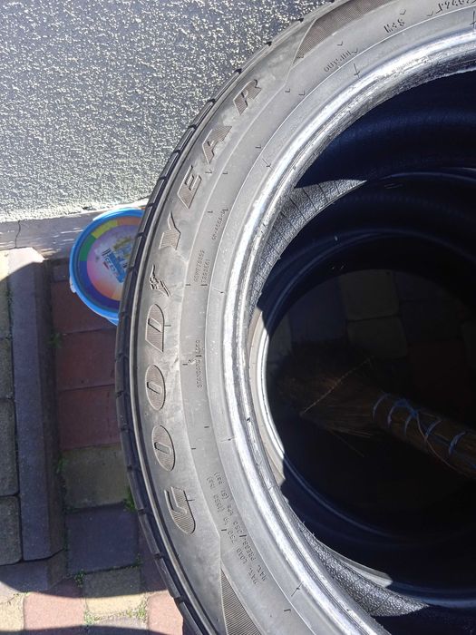 Шина Good Year 245/45 R19