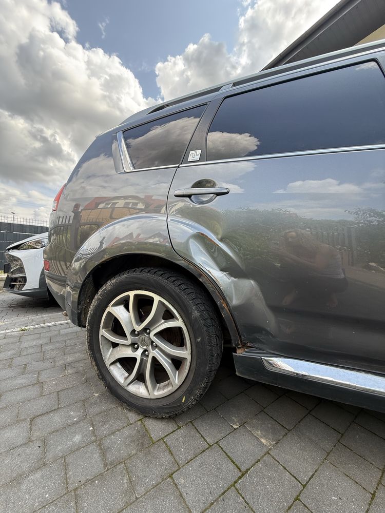 Citroen C-crosser 2007 (7-os)