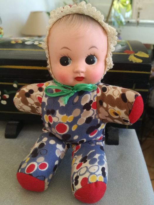 Boneca de 1960 - Belle Pouet feita à mão.