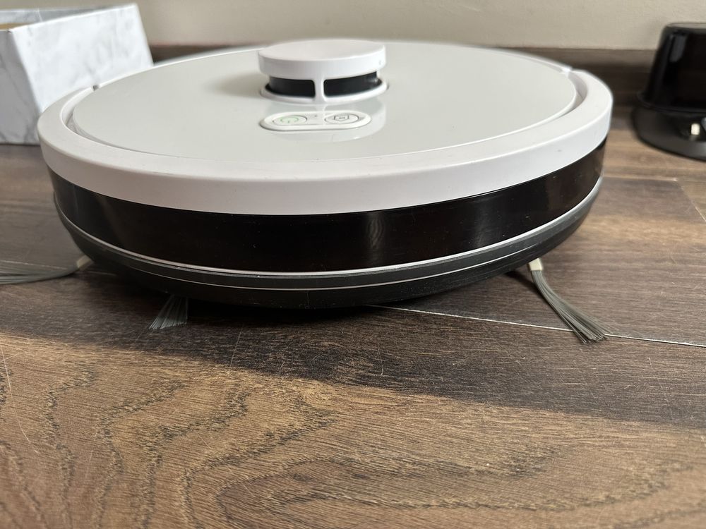 RoboJet X‑One White – robot sprzątający + mop