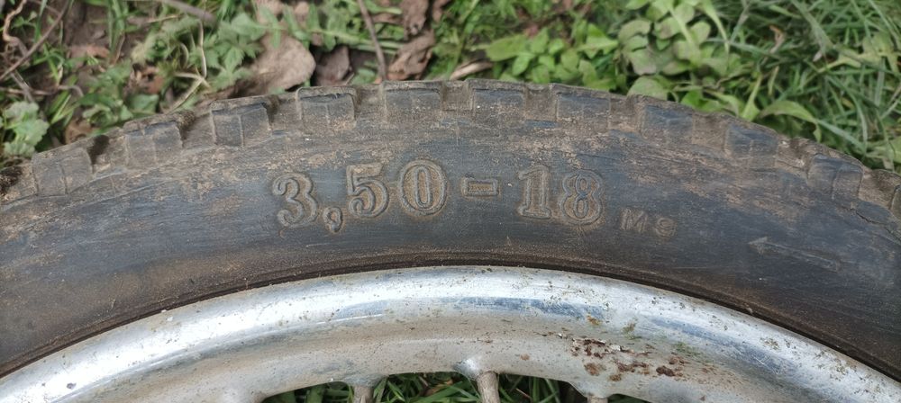 Колесо в зборі 3.5х18 Ява