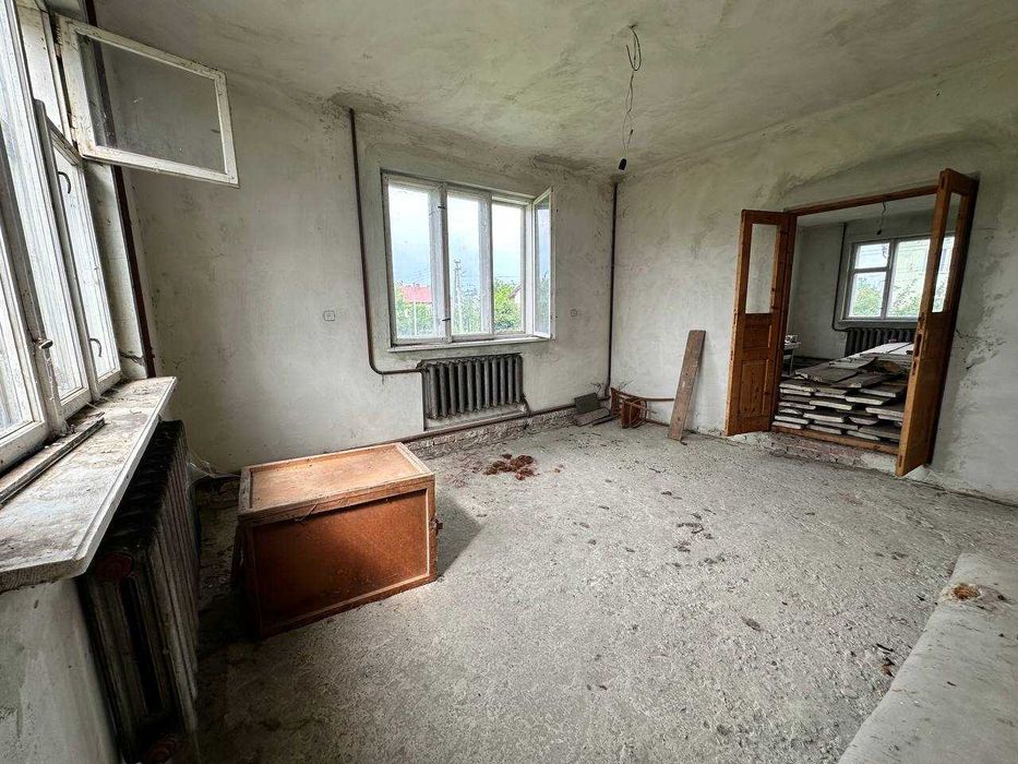 Продається будинок у передмісті Дрогобича (с.Михайлевичі)