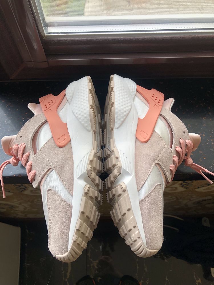 Nike AIR Huarache MN Pink 39-40 24.5-25