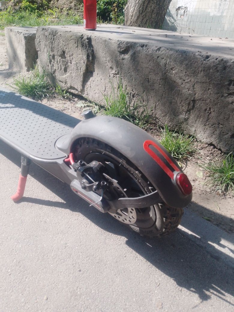 Xiaomi mi scooter pro2