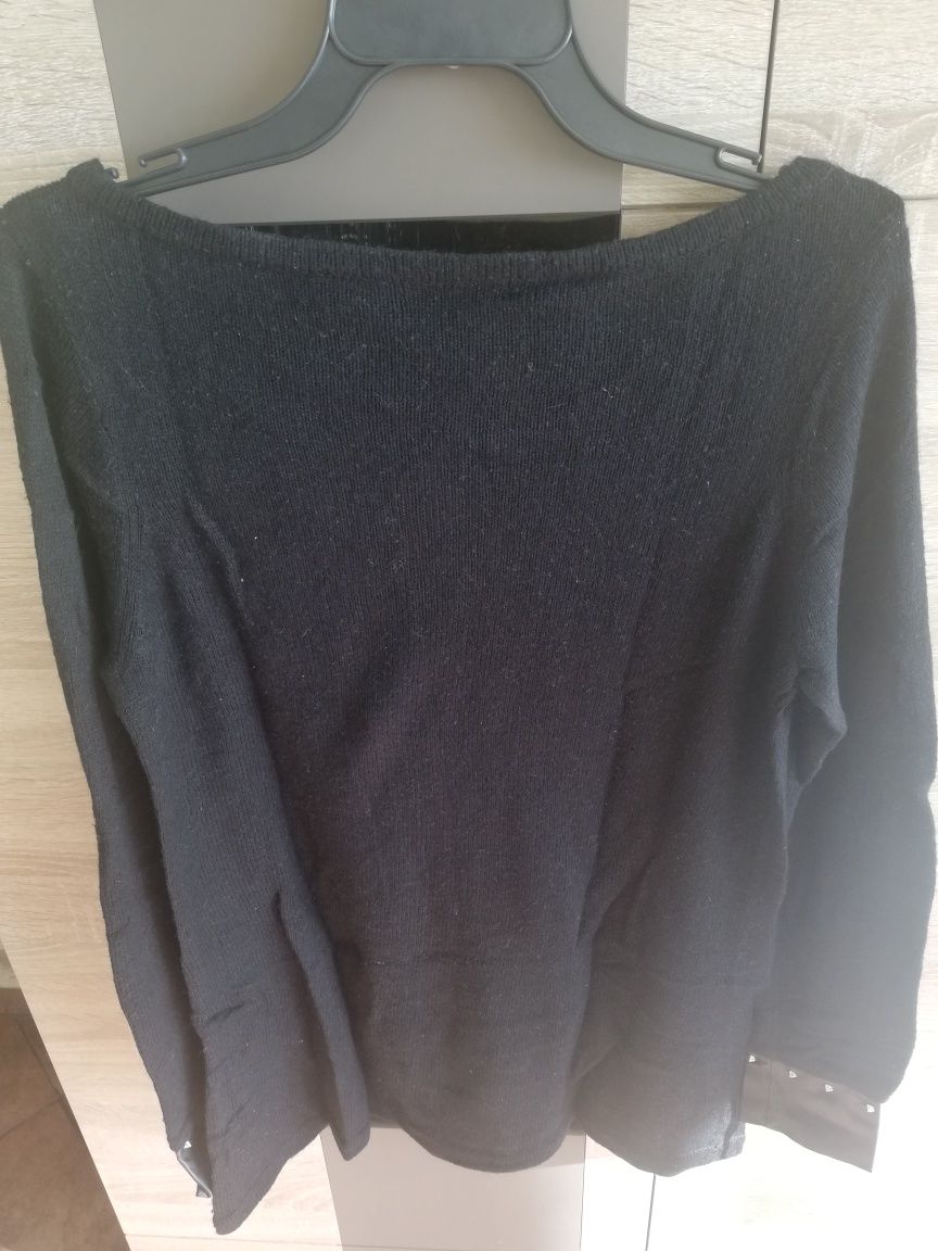 Sweter czarny Mohito