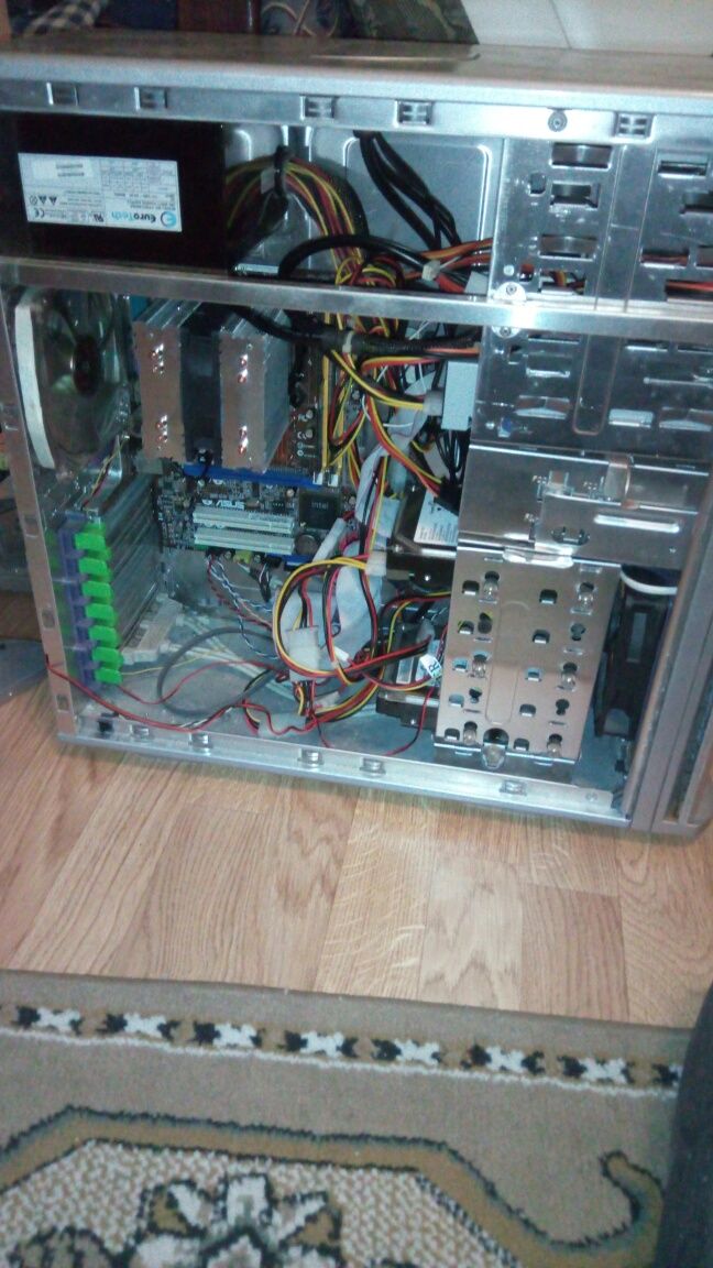 Vendo PC (torre)