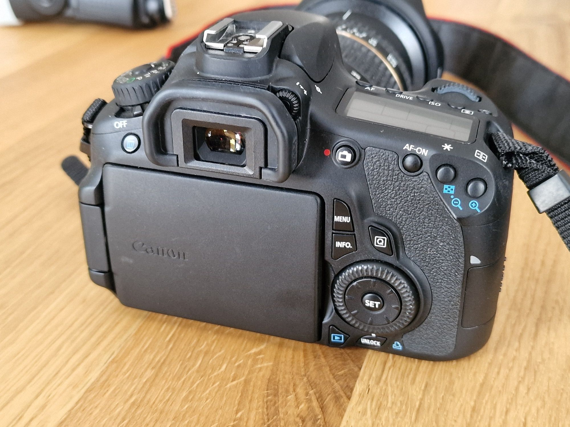 Canon EOS 60D 7.5k zdjęć + Tamron 17-50mm + 430EX II JAK NOWY!