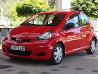 Toyota Aygo Toyota Aygo Przebieg 40 tyś. km. Klimatyzacja, 5 drzwi.