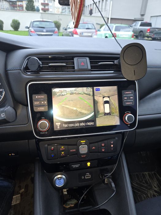 Tanio z VAT 23 % Sprzedam samochód Nissan Leaf r. 2019