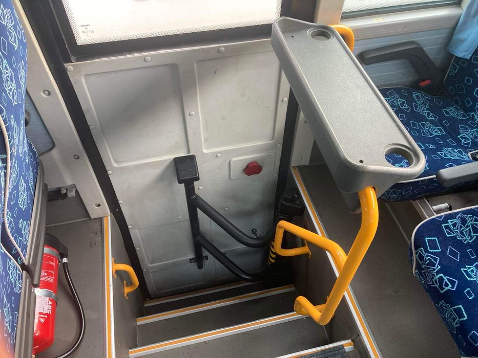 Autocarro minibus Isuzu 28+1+1, euro5