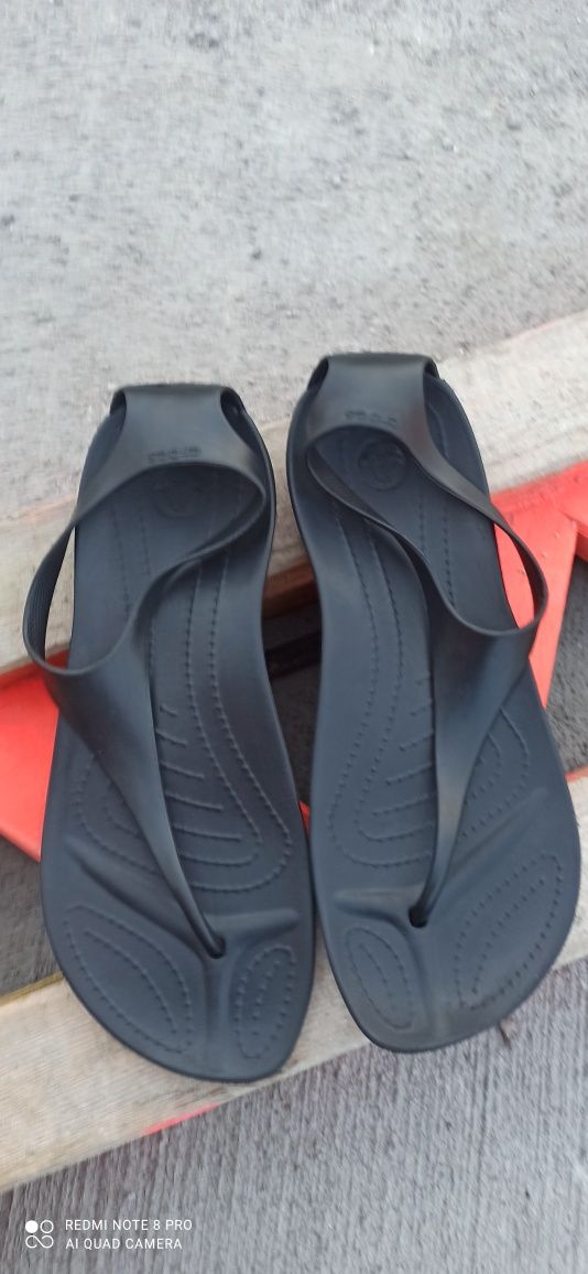 Sandały crocs sexy flip czarne W8