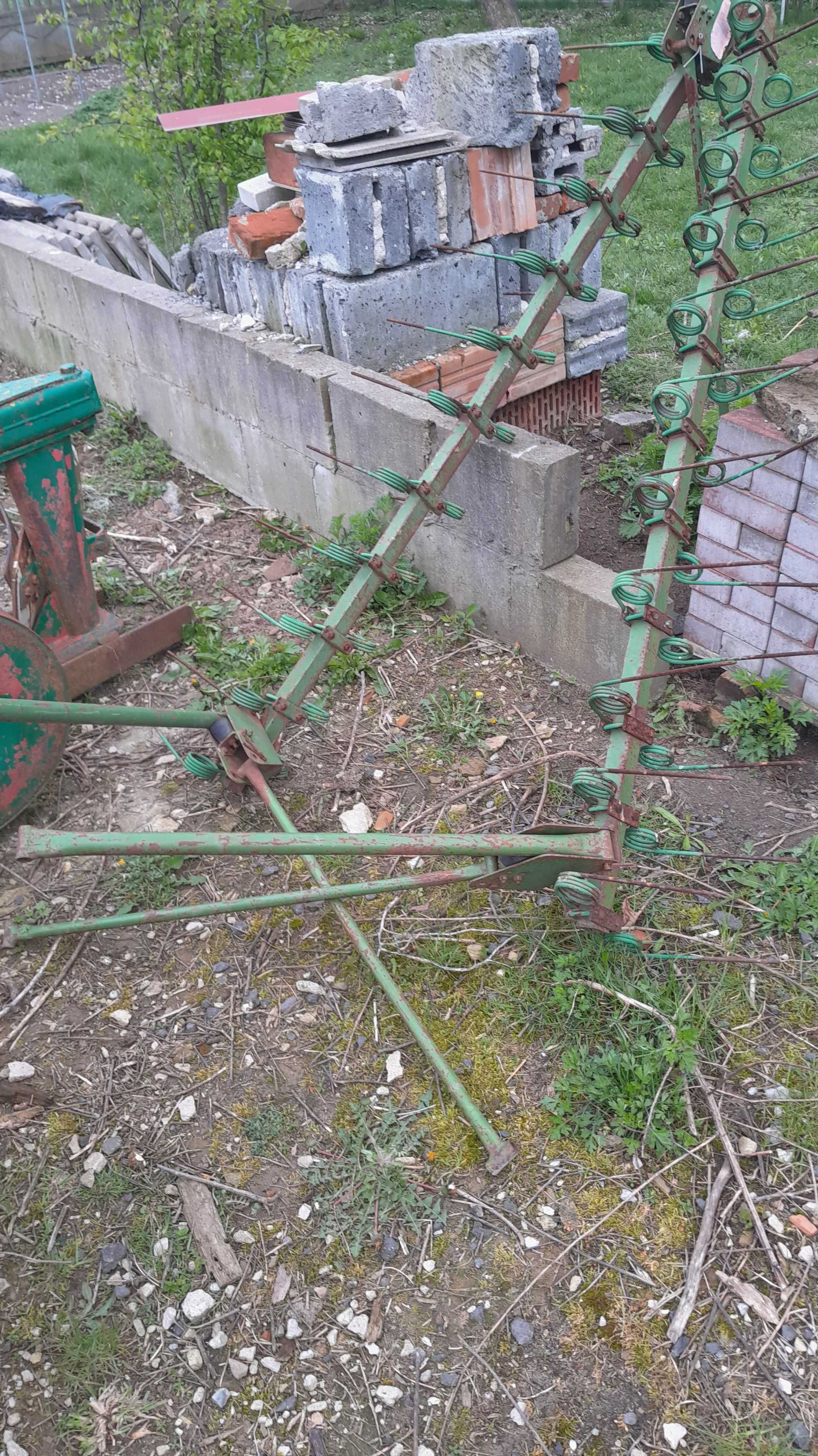 Części Grabki zagarniacze siewnika amazone d4 d7 d8