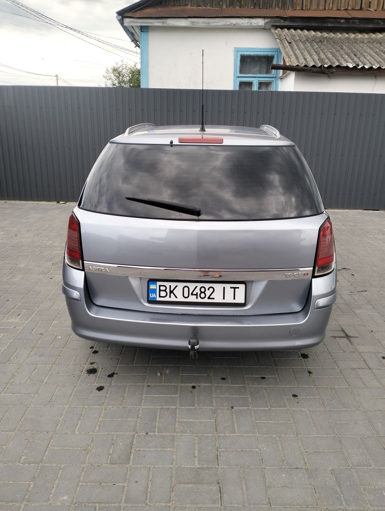 Opel Astra H Caravan