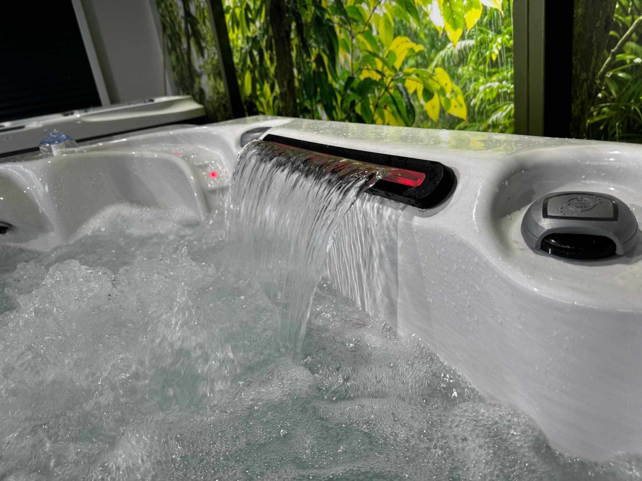 Jacuzzi z hydromasażem wanna ogrodowa luksusowe SPA dla 3,4,5,6 osób