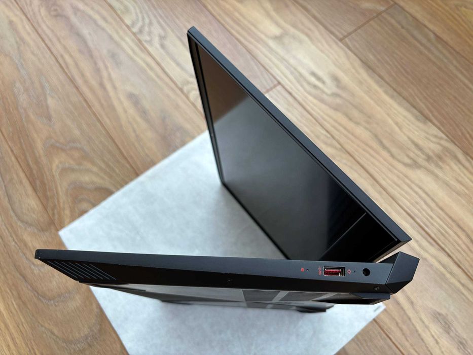 HP OMEN_144 Hz_Intel Core i5-9300H_16 GB_NVIDIA GeForce GTX 1650 4 GB