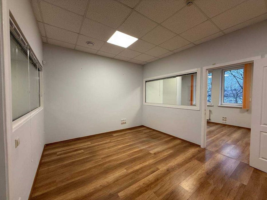 Е.Коновальця.Офіс 290м.6 кабінетів.Центр.Печерськ метро 3хв.БЕЗ%