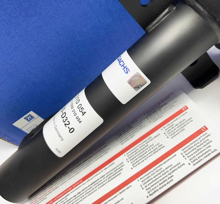 Амортизатор Передній Renault Megane 2/II 2002-2008