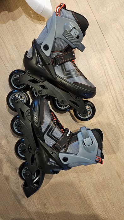 Nowe Rolki Blackwheels - czarne r. 40-43