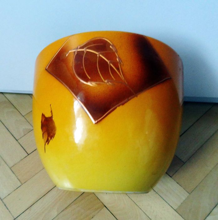 Duża ceramiczna osłonka na doniczkę