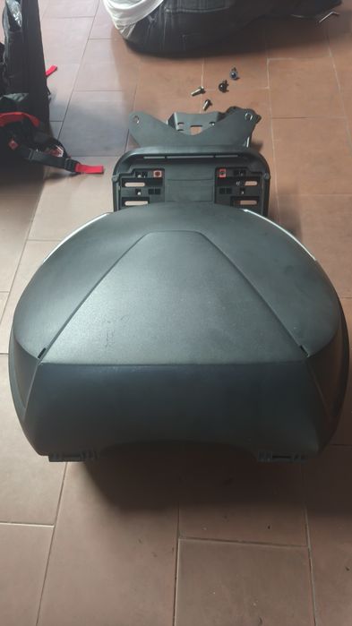 Suporte + topcase shad 39L para tracer 9/GT/GT+ de 2021 a 2024