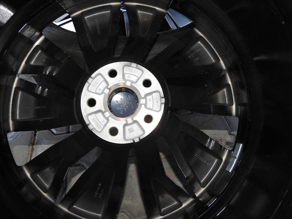 4x Alu VW Volkswagen  20'' 5x112 8J ET34  3CC Oryginał JAK NOWE TPMS