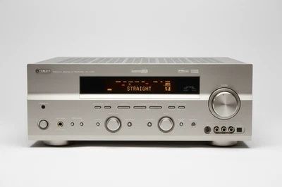 Yamaha RX-V757 to amplituner audio-video