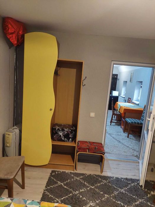 тепле житло подобово з терасою