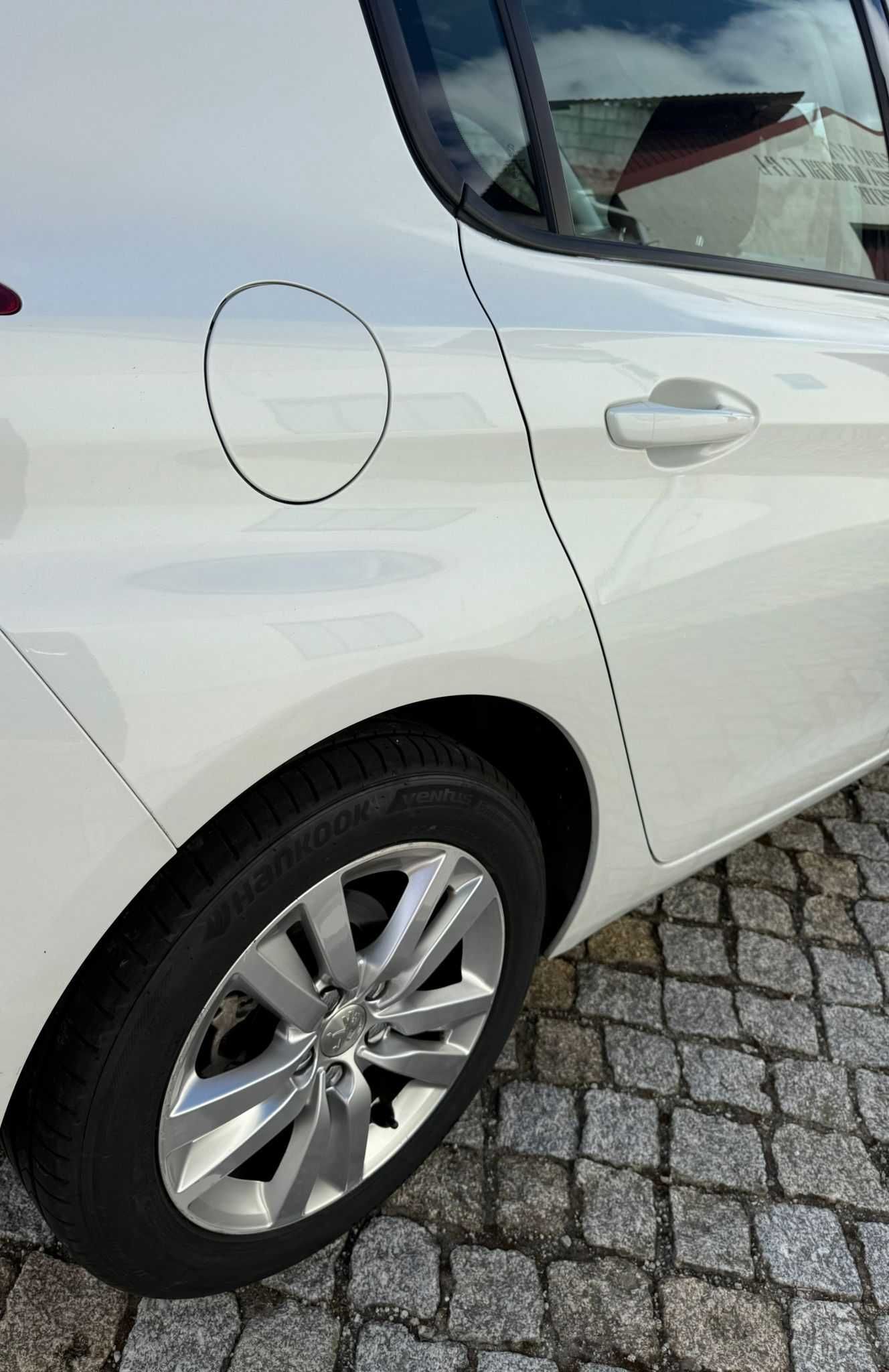 Peugeot 308 1.6 HDI 120 CV