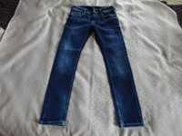 NOWE BEZ METKI ! Spodnie Jeansy Firmy Pepe Jeans Rozmiar 128