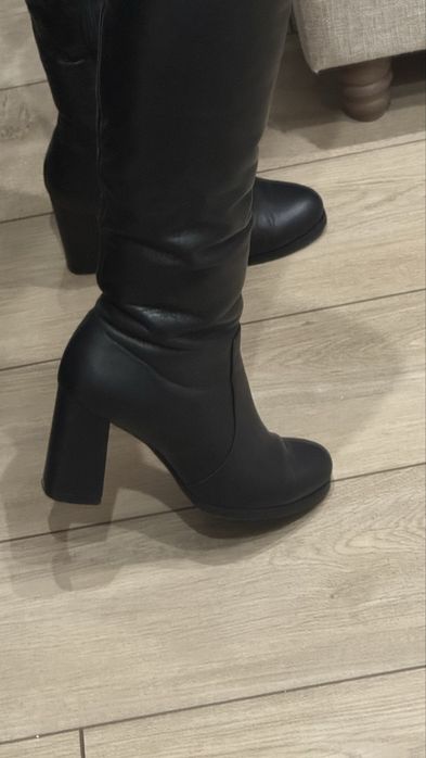 Чоботи зимові шкіряні