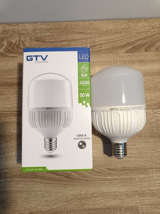Źródło światła LED f140 50W 4500lm E40 kąt świecenia 200° GTV