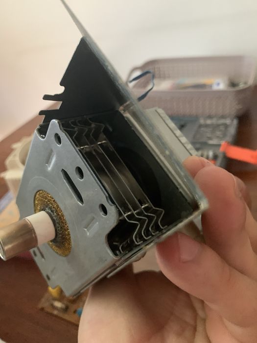 Magnetron Galanz M24FA-410A – sprawny, z mikrofalówki MW2717