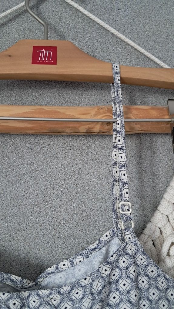 C&A letnia sukienka na ramiączkach M/38 wiskoza