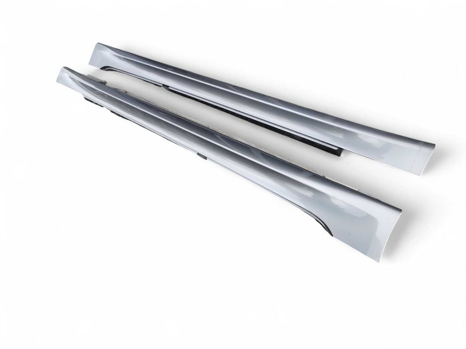 Nakladki na progi listwy progowe Mpakiet BMW E60 E61 Spacegrau A52