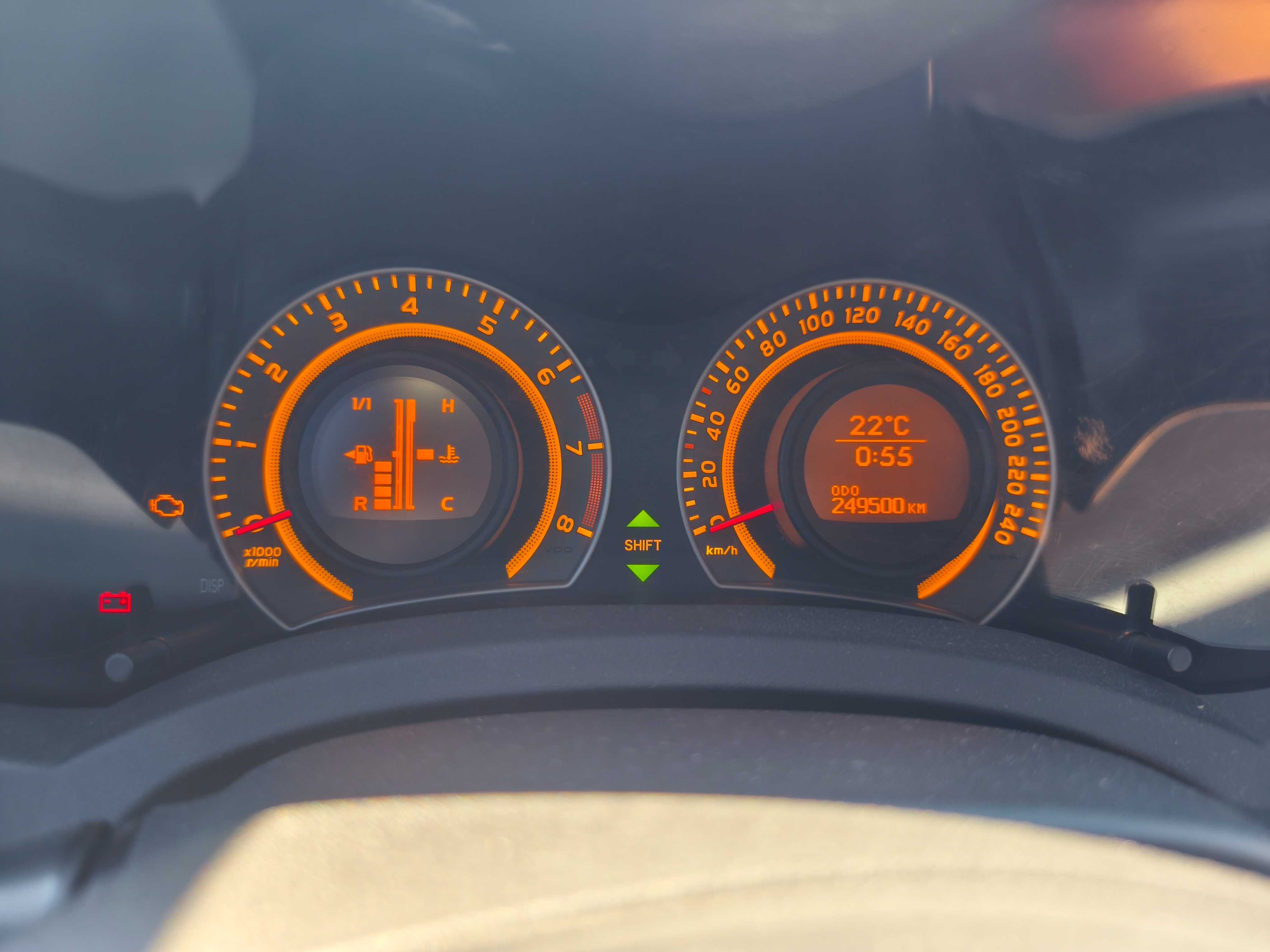Продам ЖИВОЙ Аурис 2008г. 1.6 газ/бен МКПП Toyota auris МЕХАНИКА