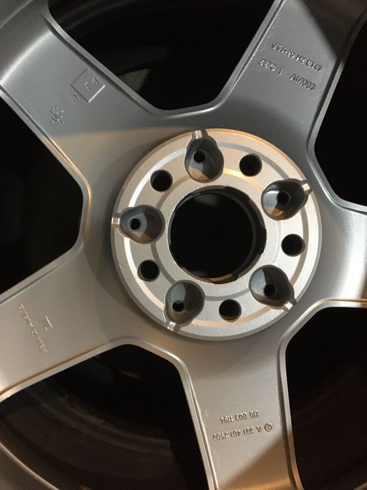 Диски 20 AMG ОРИГІНАЛ 5x112 ET43 Mercedes і РЕЗИНА літня 5/112