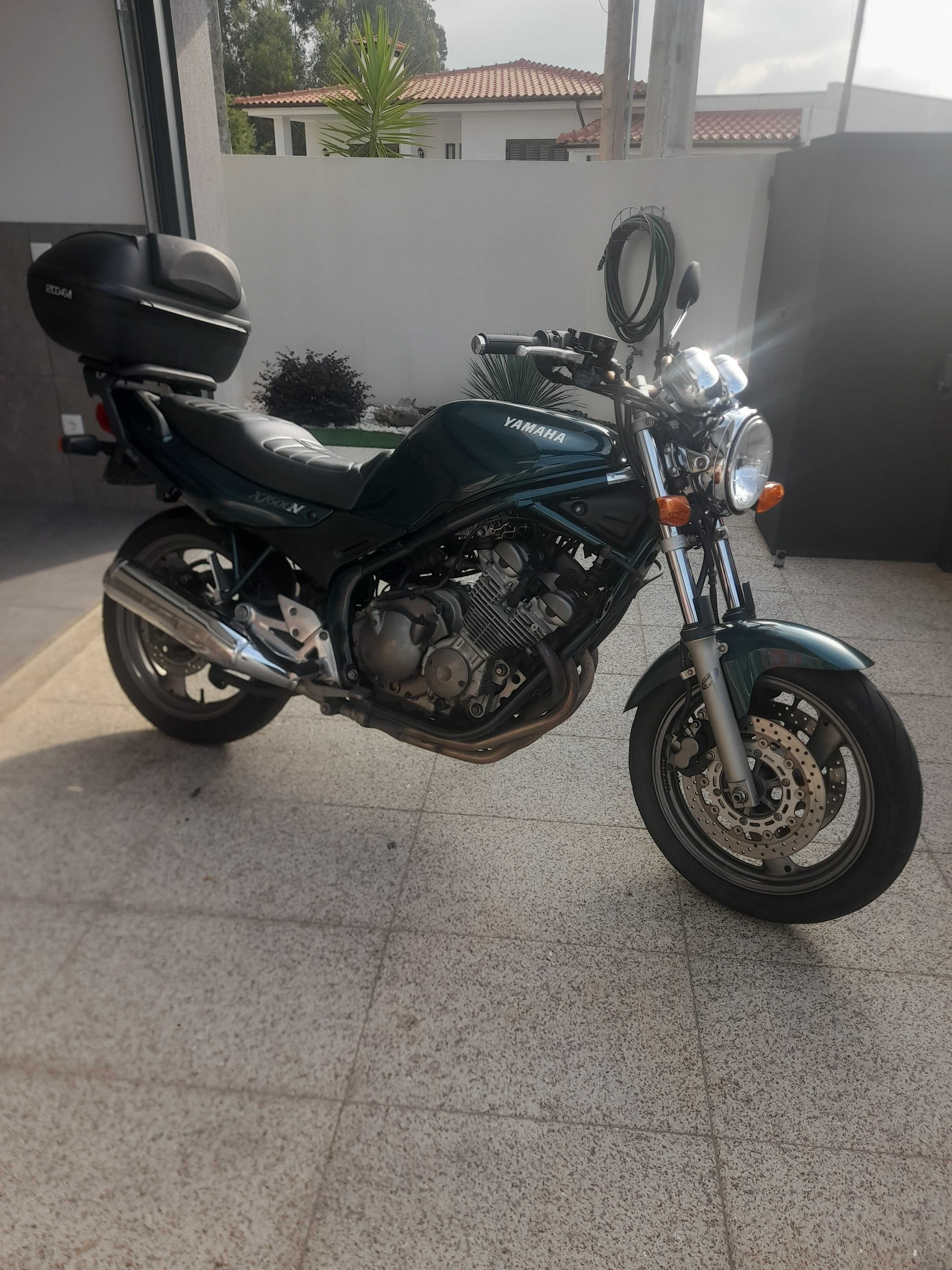Yamaha xj600 poucos kms
