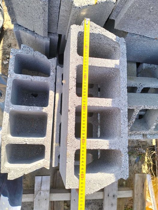 Pustak stropowy z betonu lekkiego teriva Leier cztero- komorowy