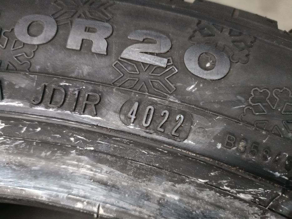 40.22r, Opona zimowa Dunlop SP Winter Sport 4D 295/40R20 106V NO