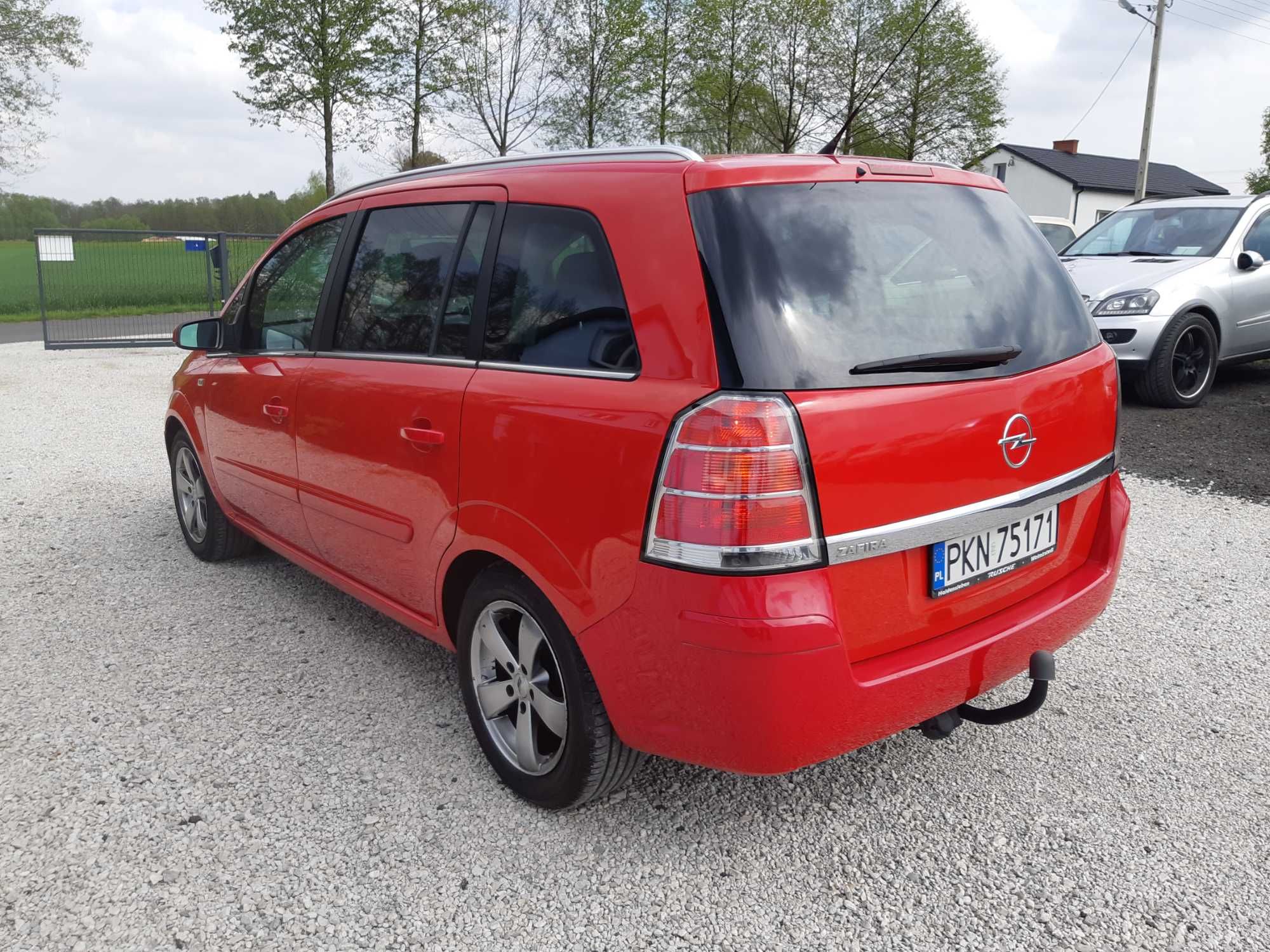 Opel Zafira B 1.6 16V LPG Zamiana Klima Tempomat Zadbana Zapraszam