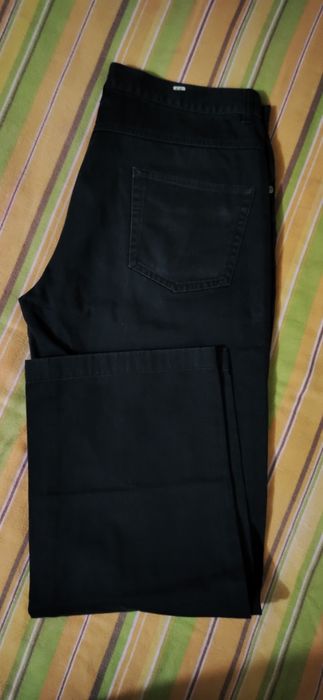 Calças sarja preto homem.