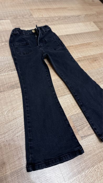 Чорні джинси Reserved