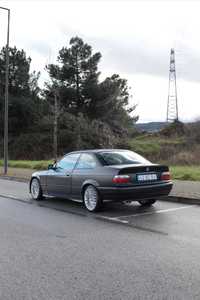 BMW E36 320i Coupe