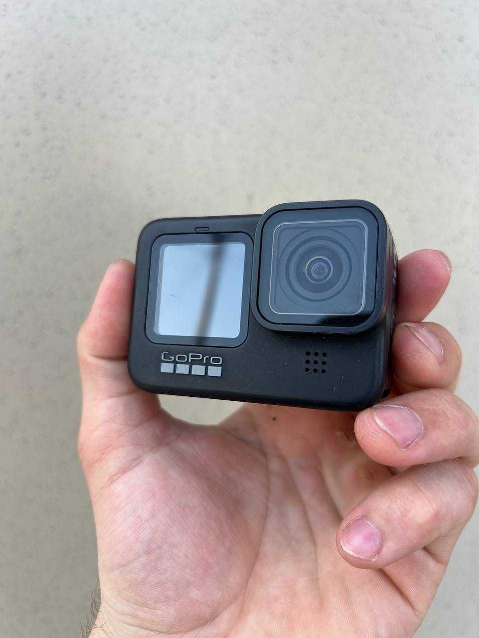Екшн камера GoPro Hero 9  з флешкою та кріпленням на голову
