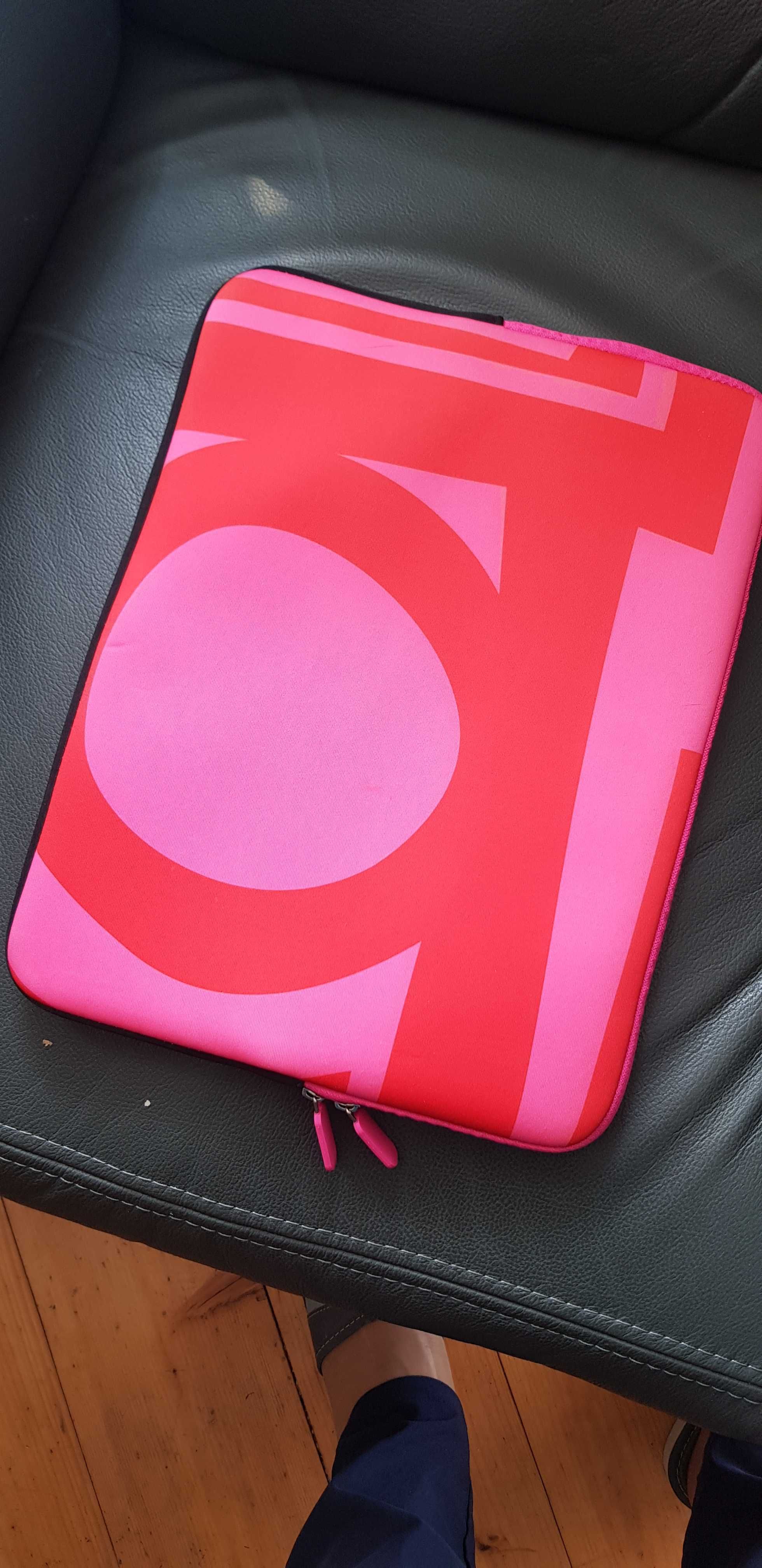 Pokrowiec na laptopa